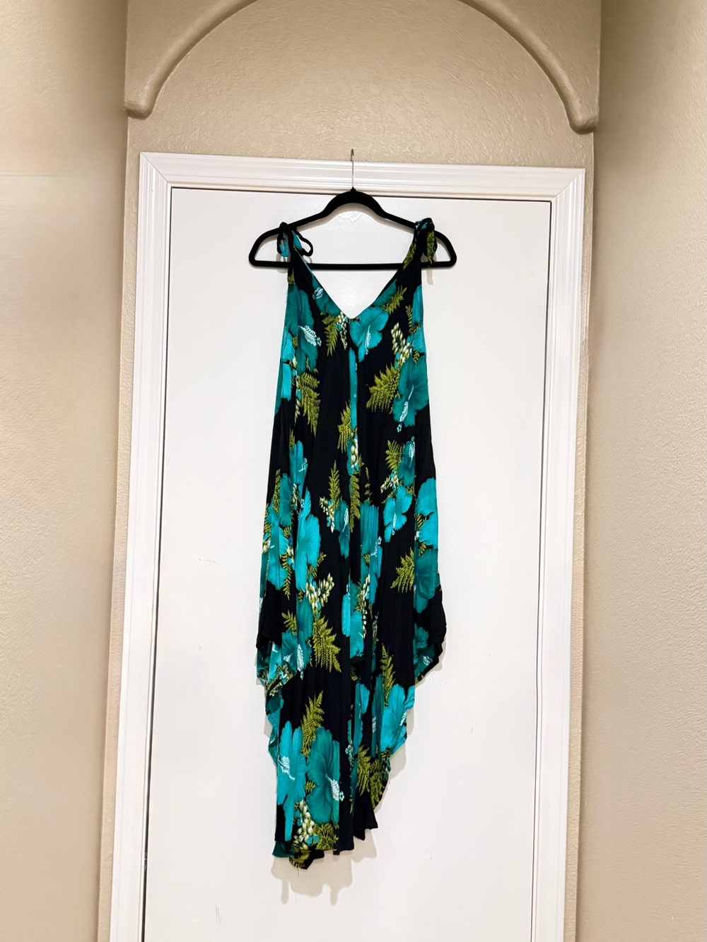Women's Floral Tie-Shoulder V-Neck Dress in Teal and Black